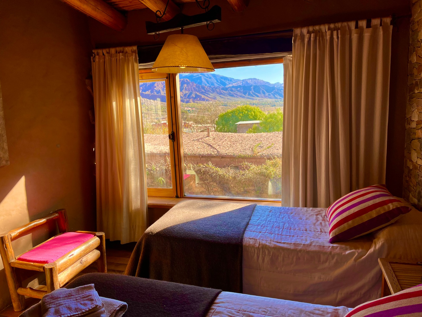 Habitación single en planta alta con vista a la Quebrada